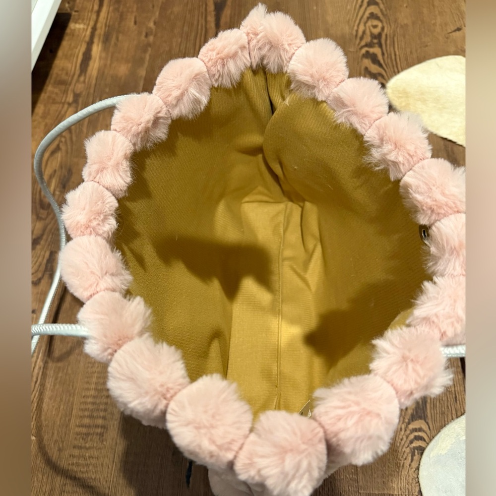 PRADA GWP Faux Fur Tote Bag - Picture 6 of 12